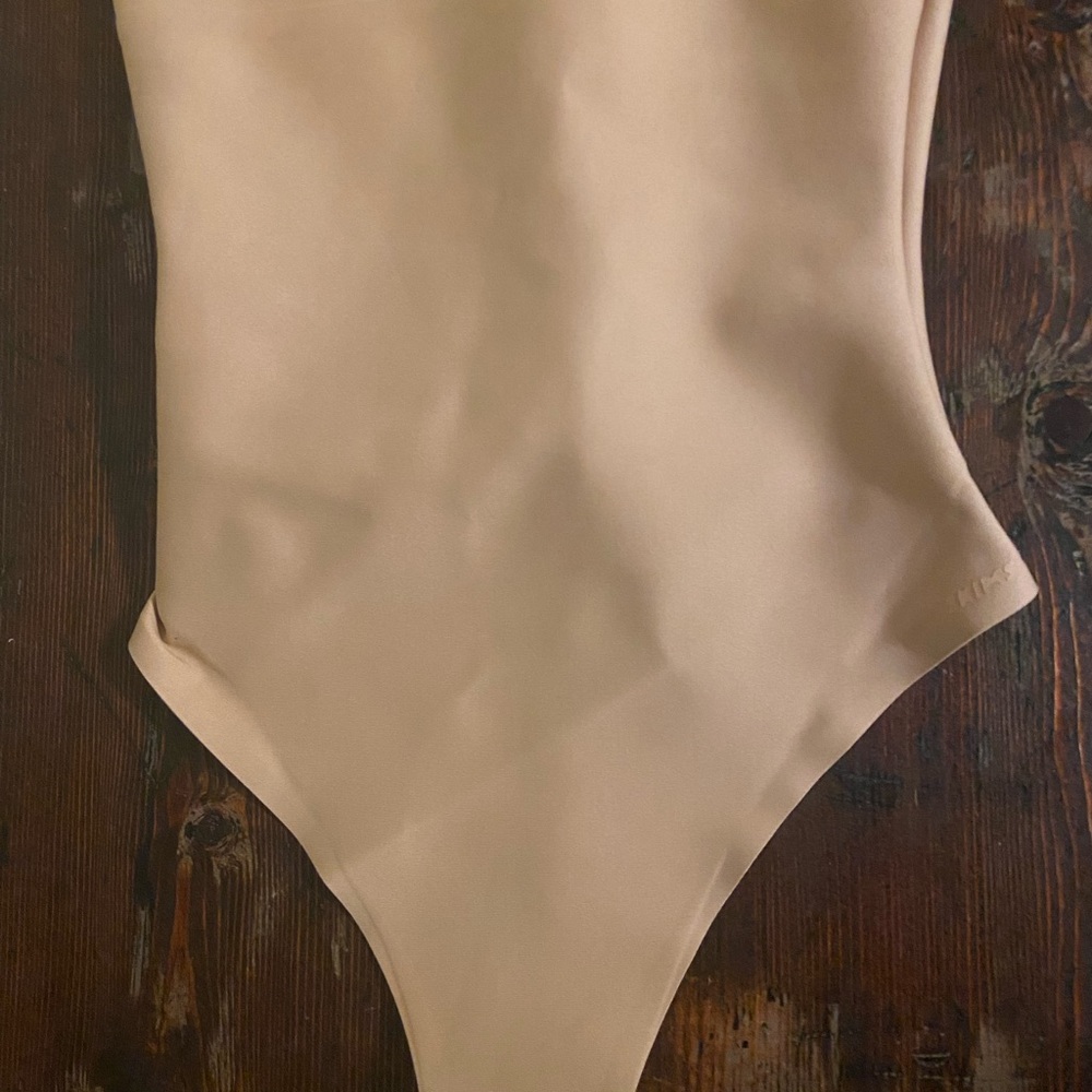 SKIMS CORE SCULPT High waisted thong underwear